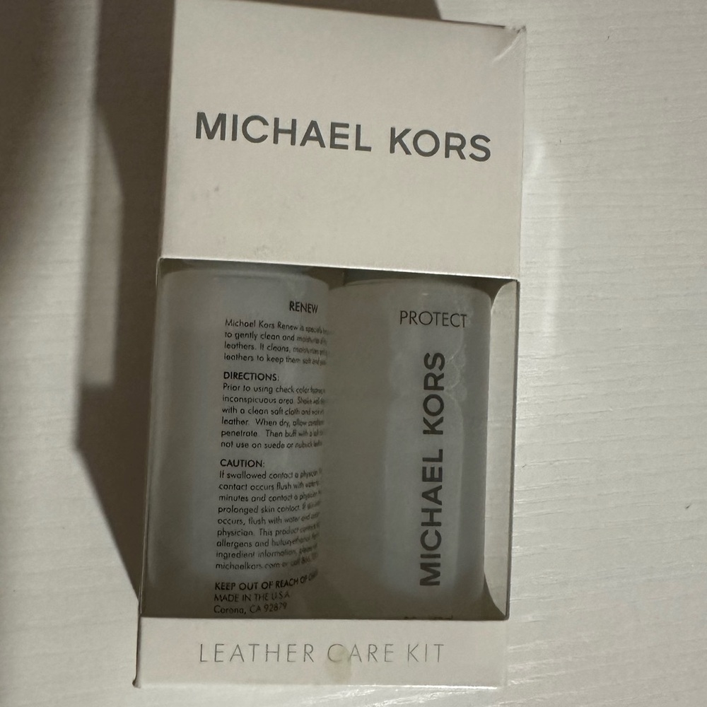 Michael Kors Leather care kit